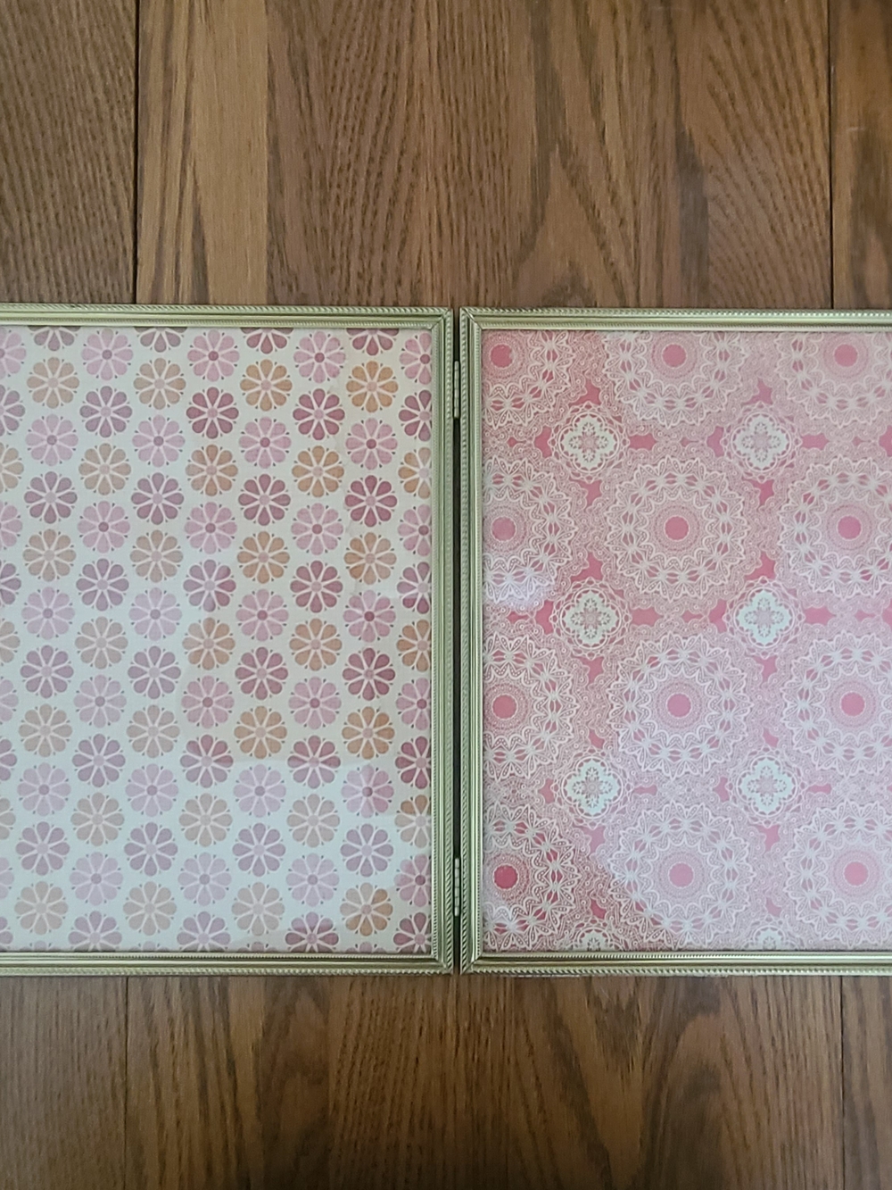 Metalcraft Vintage Hinged Picture Frame Duo